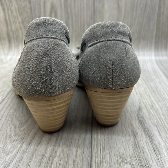 California Cobblers 1970s Suede wood Block Heel Pumps - Picture 7 of 13